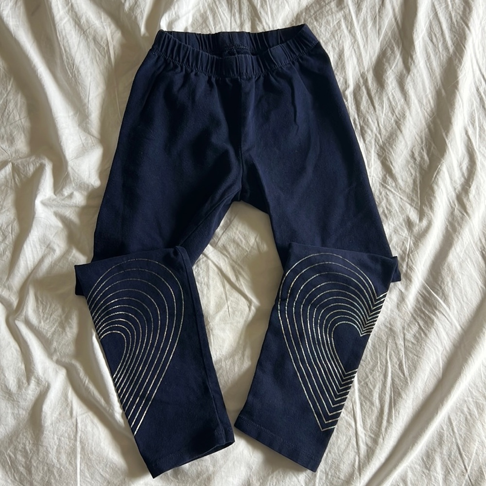 Gap kids girls size xS (4-5) navy blue heart leggings